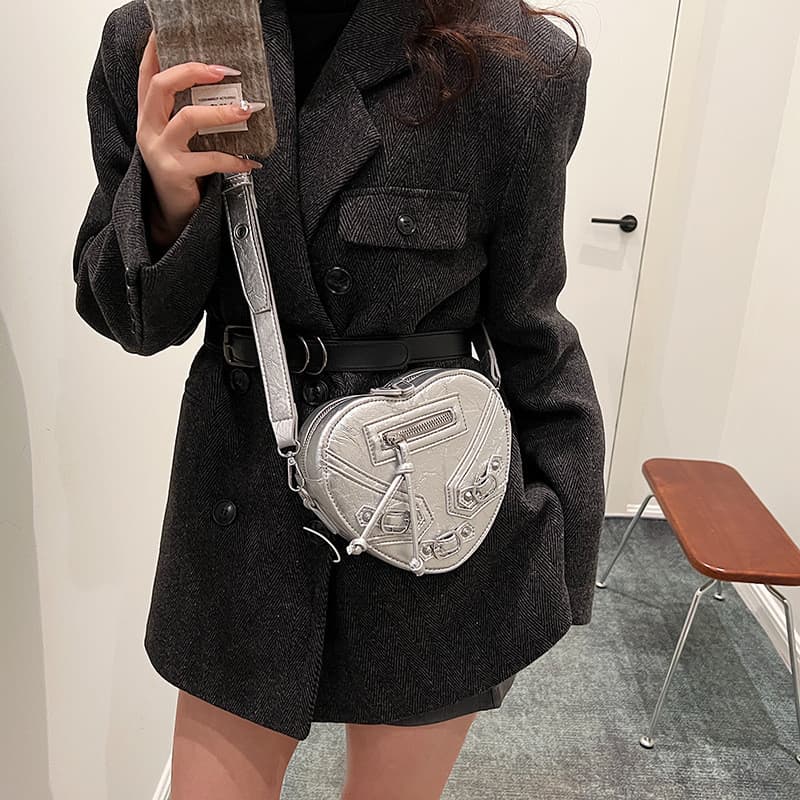 Bolsa Y2K única e estilosa para garotas modernas, bolsa em formato de coração elegante, bolsa de ombro versátil.