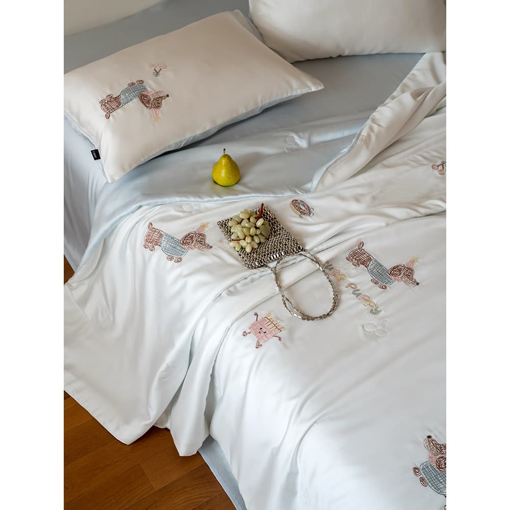 Estilo Designer ~ filhote de cachorro 60 peças Lenzing Tencel verão fresco colcha conjunto de quatro peças seda gelo fre