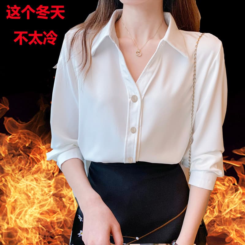 Forro de lã engrossado pele-amigável branco com decote em v camisa feminina inverno nicho irmã gorda Bottoming topo maca