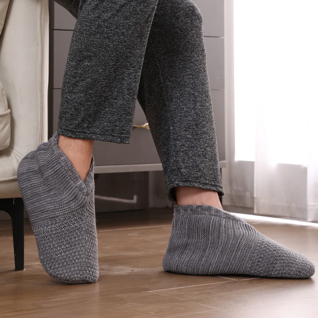 Inverno masculino Mid-Tube engrossado quente piso meias casa cordeiro velo Anti-deslizamento sapatos meias quentes pé me