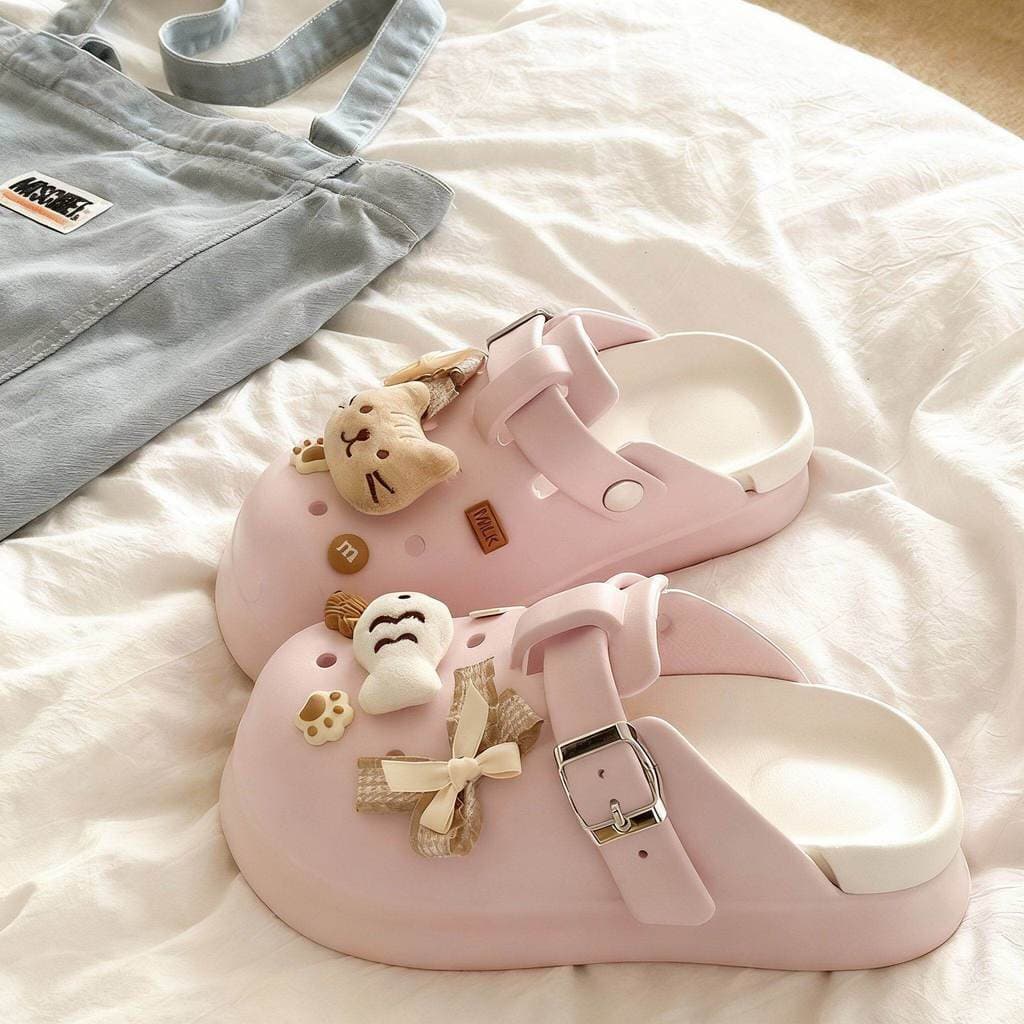 Estudante buraco sapatos femininos verão 2026 novo estilo exterior Wear bonito peixe-gato antiderrapante praia de sola g