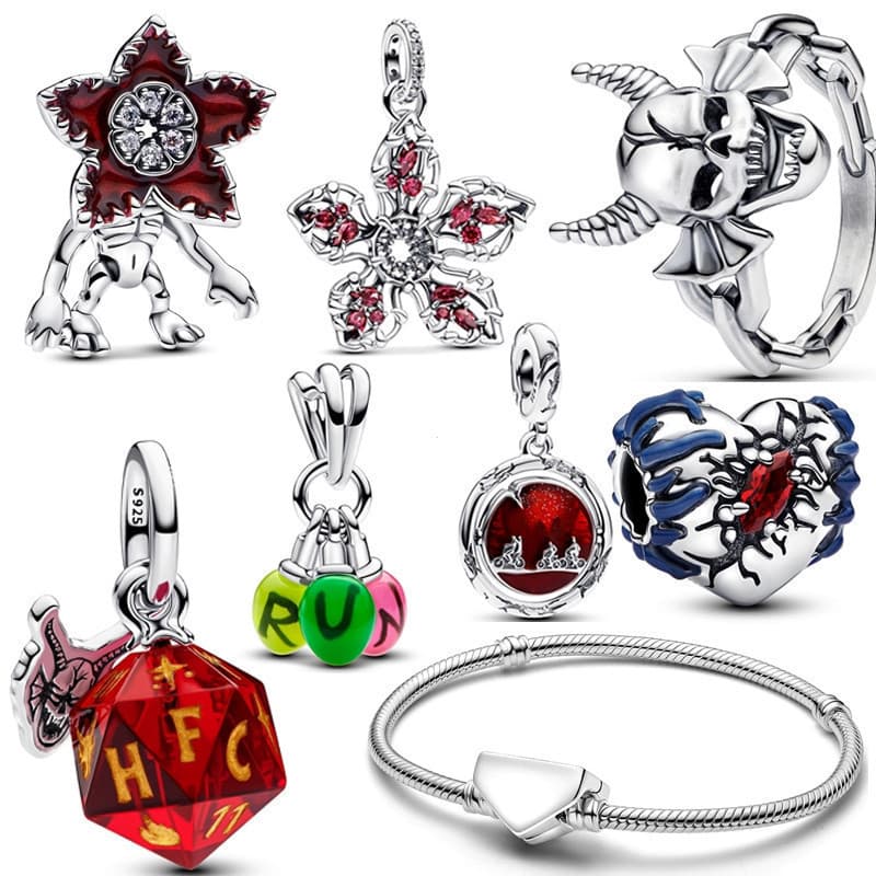 Pingente de Personagem em Prata Esterlina S925 Adequado para Stranger Things Pulseira Feminina Original em Prata Esterli