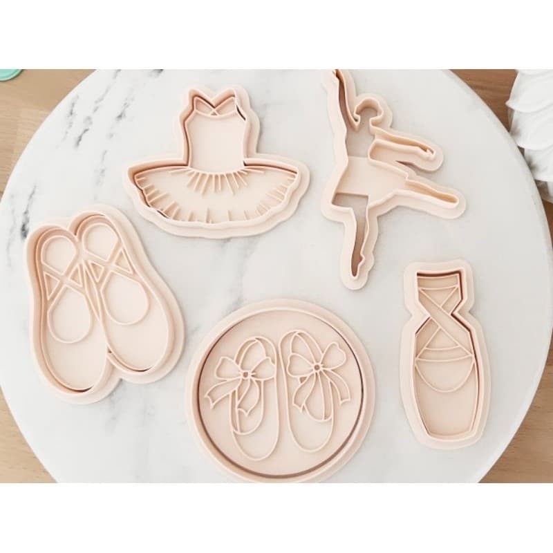 KIT BALLET CORTADOR DE BISCOITO E MASSA DE MODELAR PARA BRINCADEIRA DE CRIANÇA DIVERSÃO APRENDIZADO