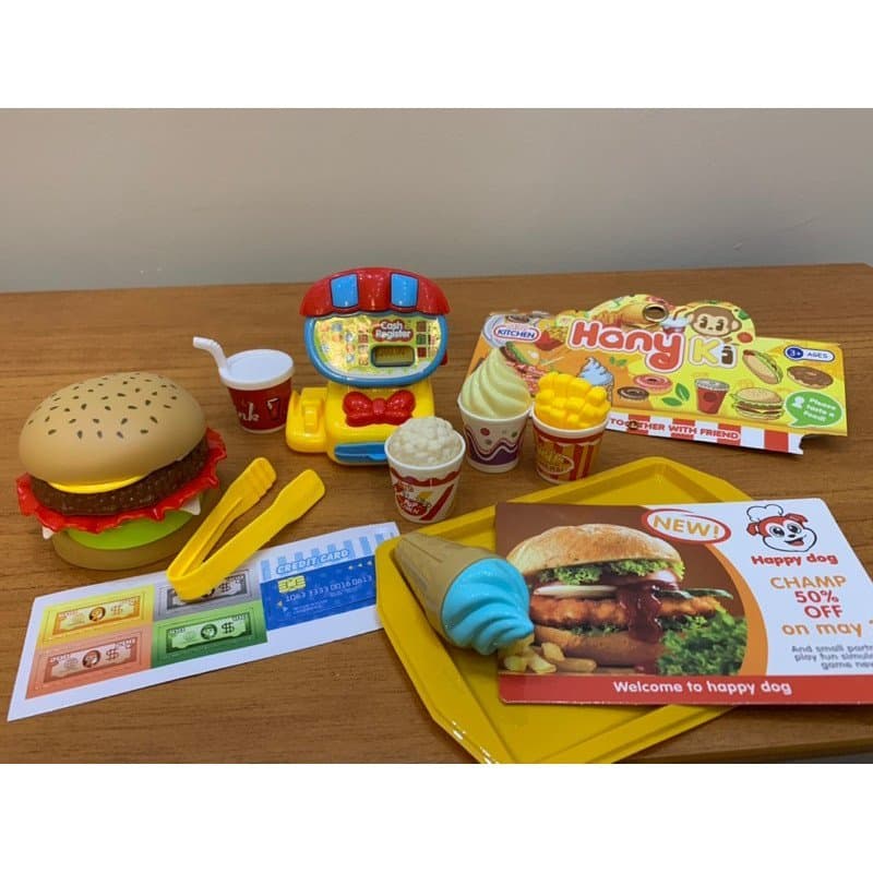 Kit Lanche Fast Food com Maquina Registradora - Kit Comidinha - Kit Hamburguer com 19 peças.