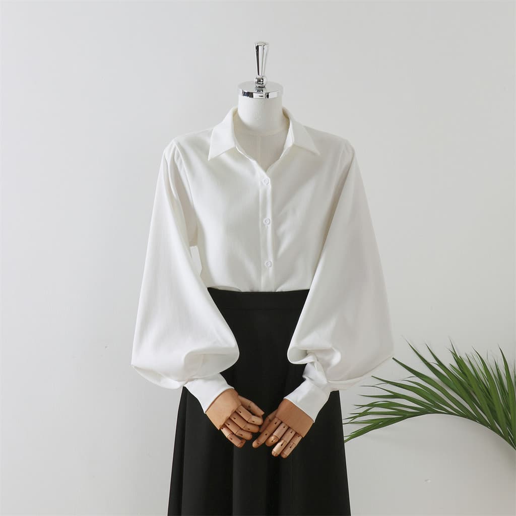 2024 outono inverno novo estilo Retro camisa branca feminina lanterna manga Design nicho solto escovado camisa de manga