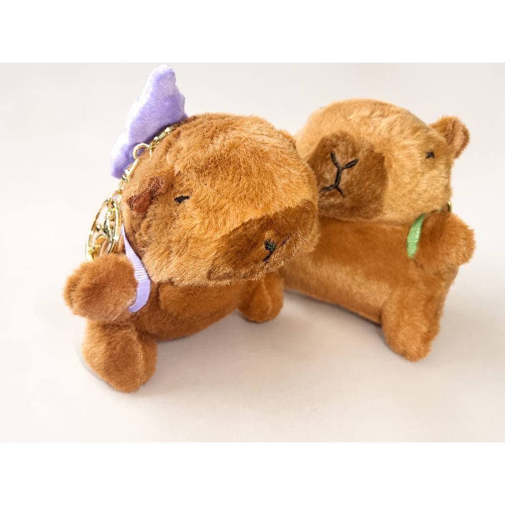 Chaveiro de Pelúcia Capivara fofa , Pingente – Enfeite para Bolsa, Mochila e Presente Bonequinha