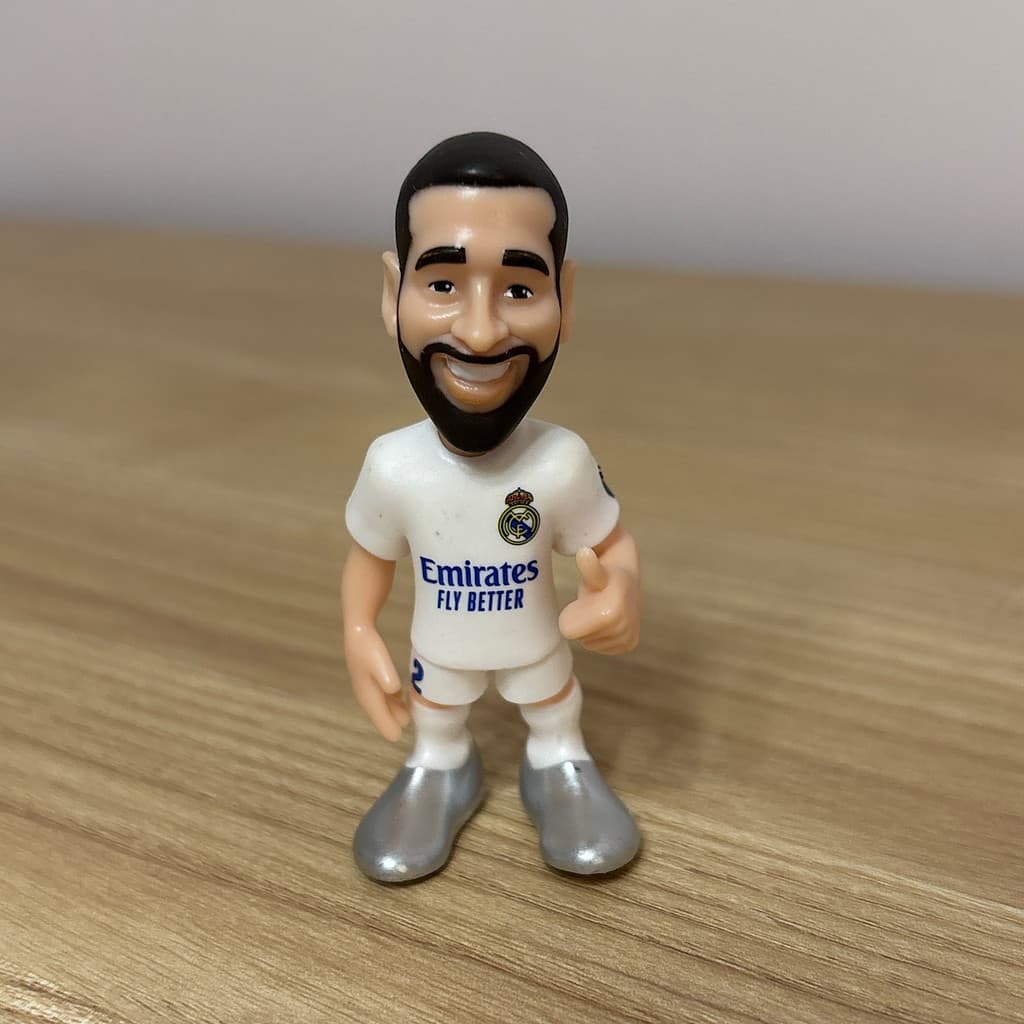 Suprimentos para f茫s de bonecas de futebol MINIX Royal Madrid Kavahal (produtos a granel de 7 cm)