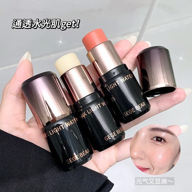 Bastão Iluminador e Contorno Gegebear Water Glow para Realçar e Definir