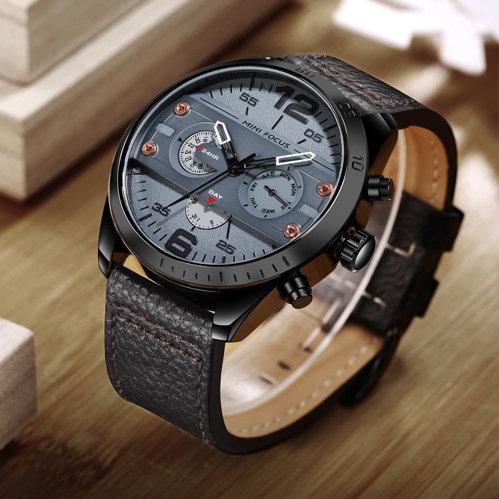 Relógio de quartzo moderno estilo mecânico multifuncional à prova d'água 0068G