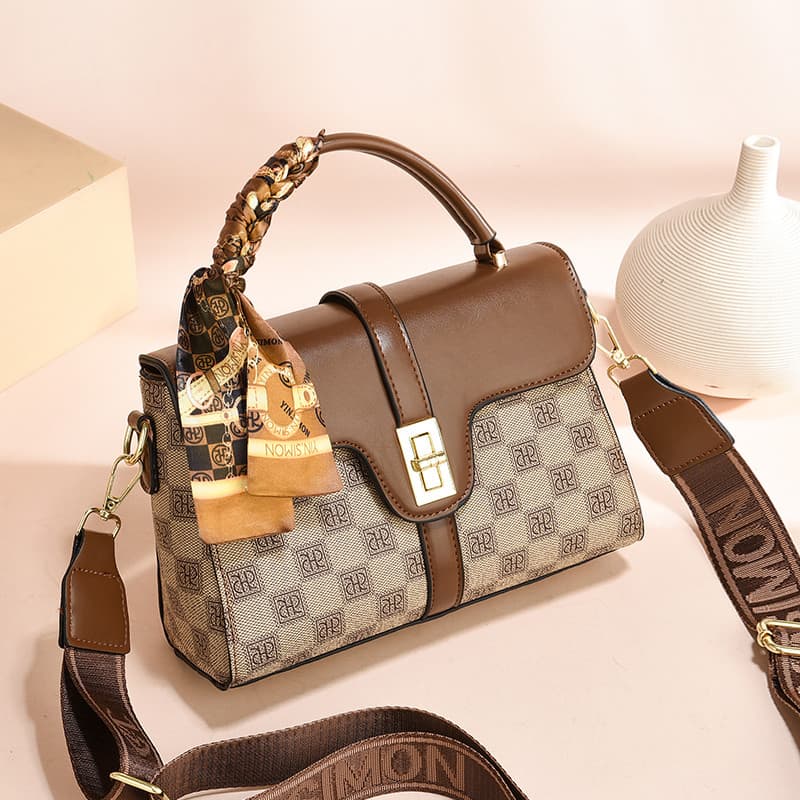 Luz marca de luxo pequena bolsa feminina 2026 novo estilo nicho High-End travesseiro saco senhoras ombro mensageiro bols