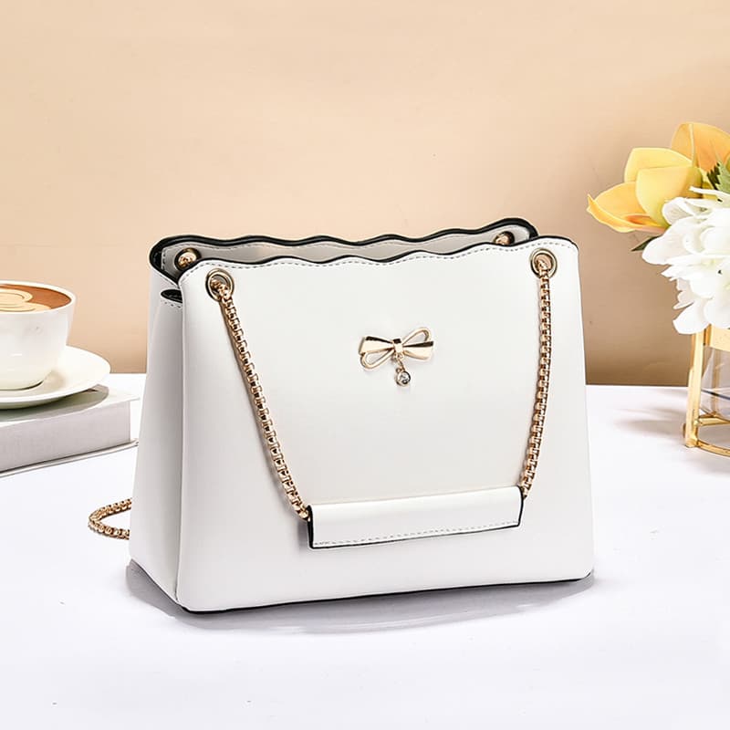 Simples Commuter Tote pequeno saco feminino 2026 novo estilo moda Casual senhoras de um ombro axila saco All-Match saco