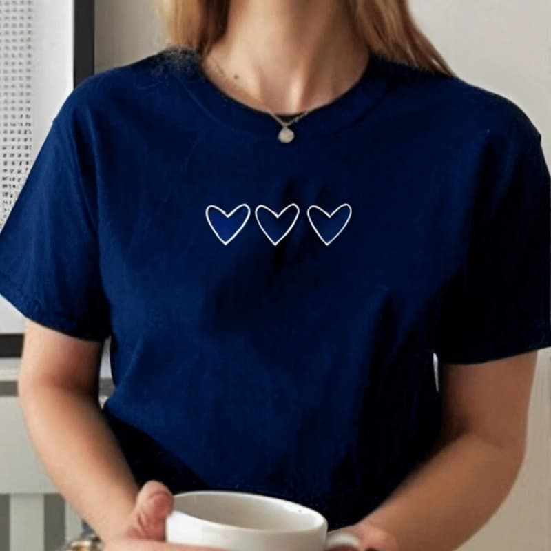 Camiseta Feminina Estampada Três Corações Coração T Shirt 100% Algodão Premium Blusa Blogueira