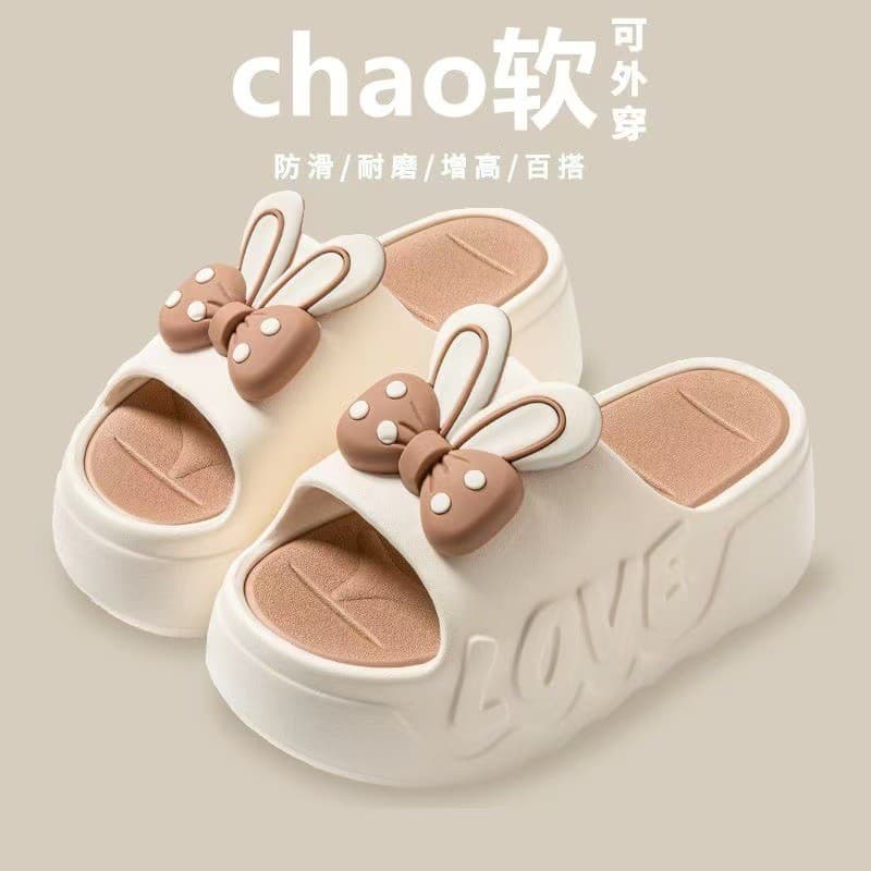 Novo estilo chinelos de sola grossa feminino verão moda ao ar livre Wear antiderrapante de alto valor interior ao ar liv