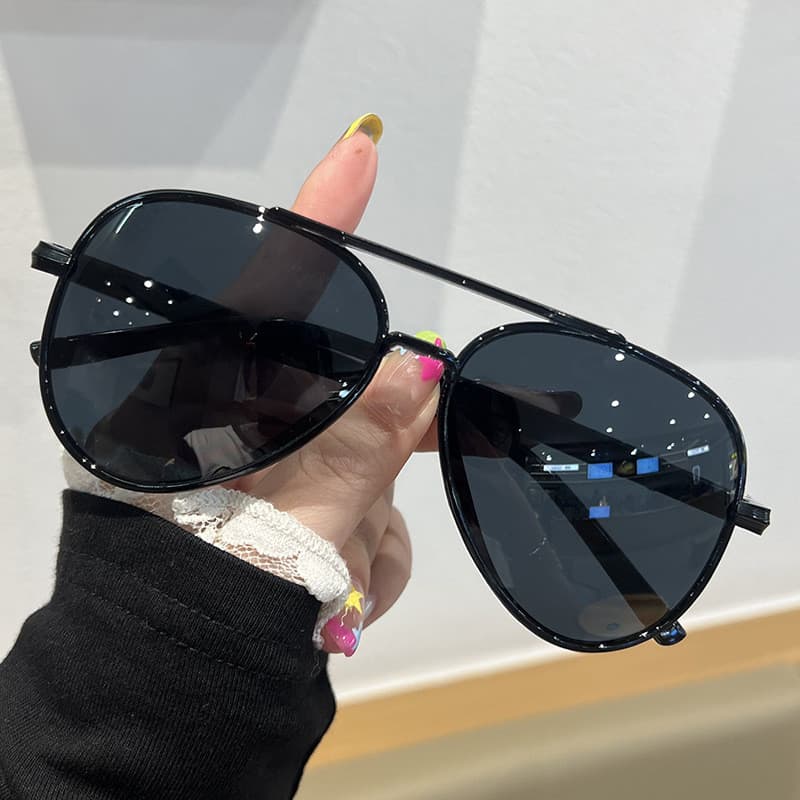 Masculino Feminino Pilotos Duplo Feixe De Metal Óculos De Sol Moda Na High-end Ao Ar Livre Guarda-Protetor Solar