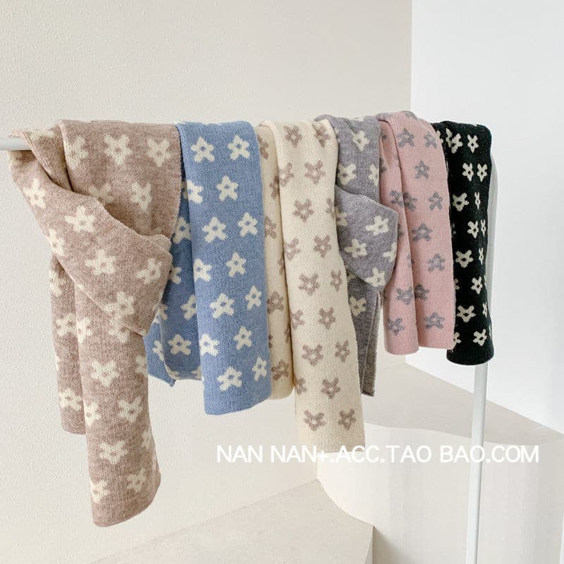 Estilo japonês literário fresco pequena flor de malha cachecol estreito feminino moda inverno pescoço apoio pequeno baba