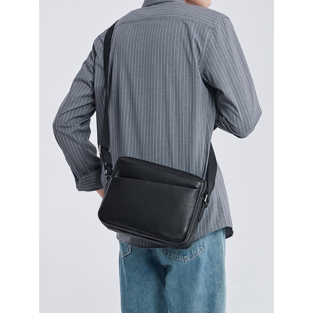 Bolsa mensageiro masculina de couro genuíno genuíno Commuter Multi-compartimento bolsa de ombro Casual novo estilo High-