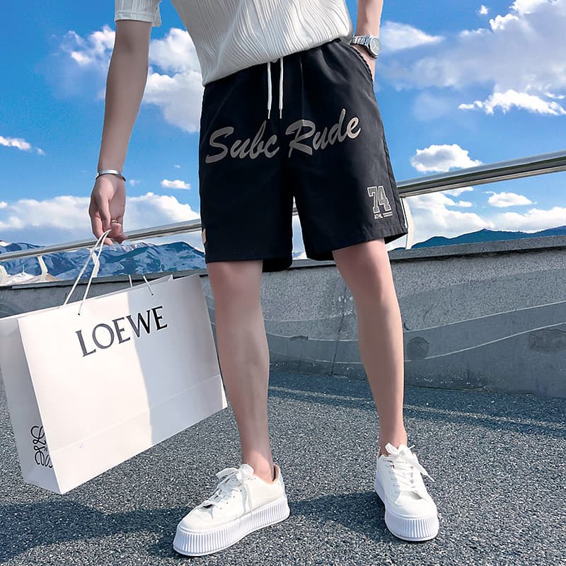 Shorts de verão masculino na moda Casual calças esportivas novo estilo solto calças grandes exterior wear ins Street wea