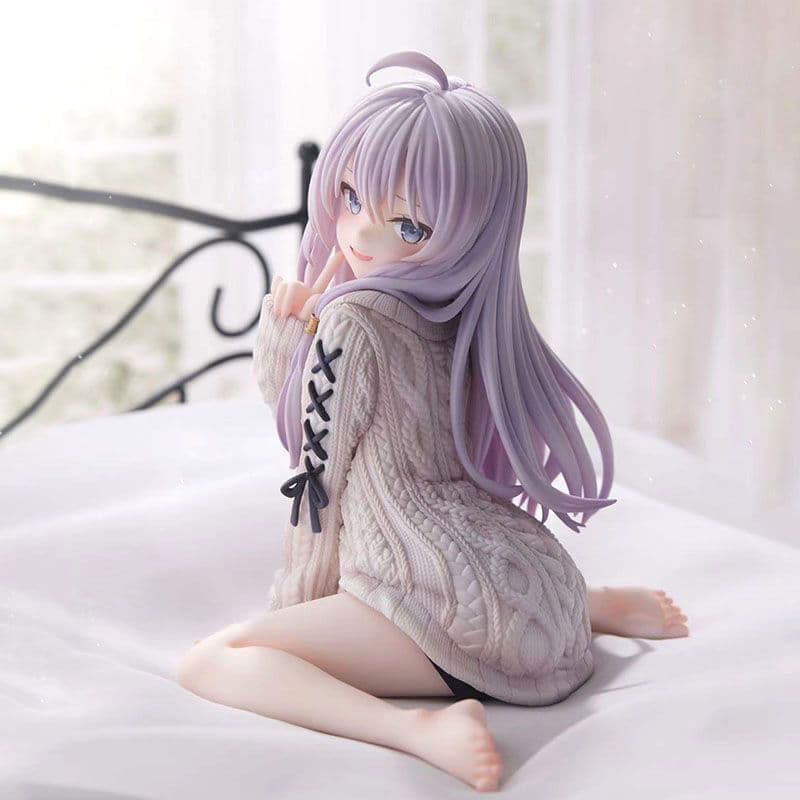 Figura da Irena de Witch's Journey em Pose Sentada, Vestido de Suéter, Lena Olhando para Trás, Anime 2D, Linda Garota