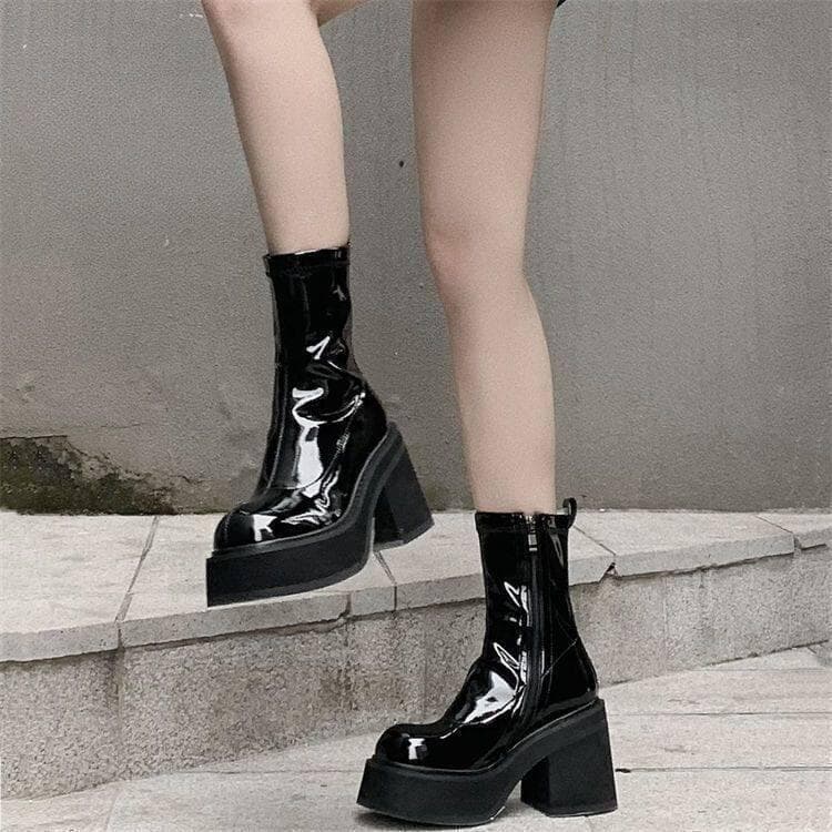 Pronto estoque Botas Martin pequenas de couro envernizado femininas 2026 estilo outono inverno plataforma impermeável so