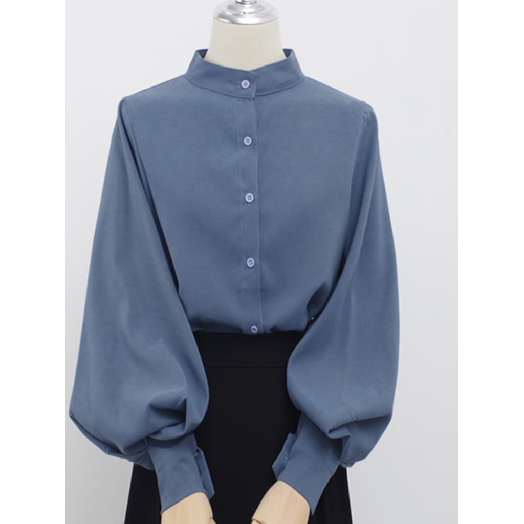 Pavão azul grande lanterna manga Retro camisa feminina 2026 primavera novo estilo gola alta estilo Hong Kong único Breas