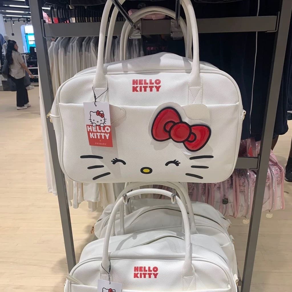 Cartoon Cute HelloKitty Bolsa de ginástica portátil com laço de um ombro Bolsa de viagem Diagonal Bolsa de ginástica