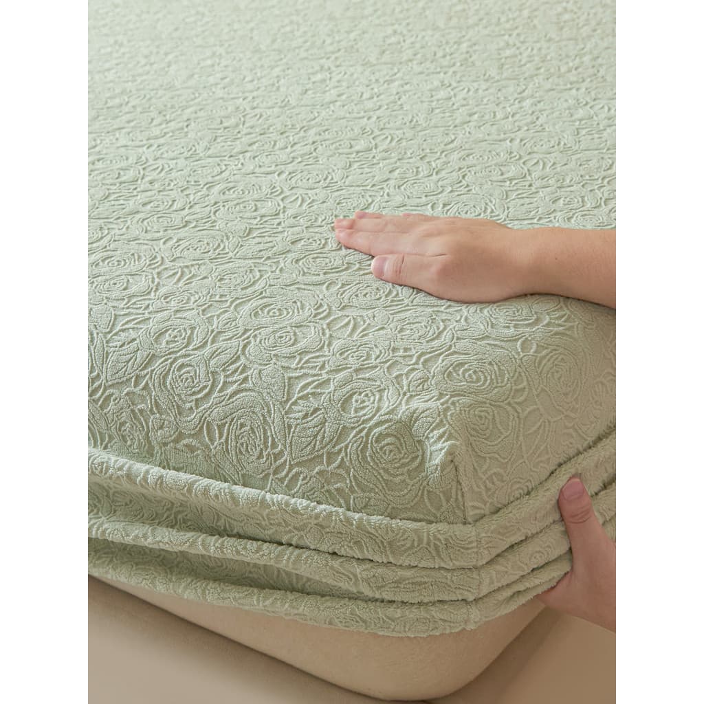 Lençol de lã Coral 2025 novo estilo engrossado leite velo capa de cama colchão de peça única capa protetora lençol com t