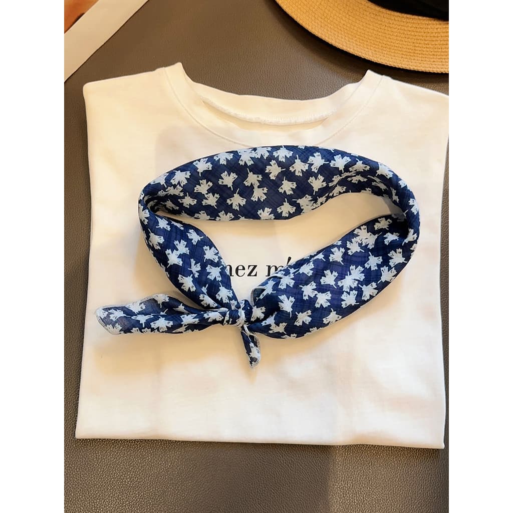 Fundo azul impresso algodão All-Match em camadas pequeno lenço quadrado pescoço proteção decoração lenço de seda feminin