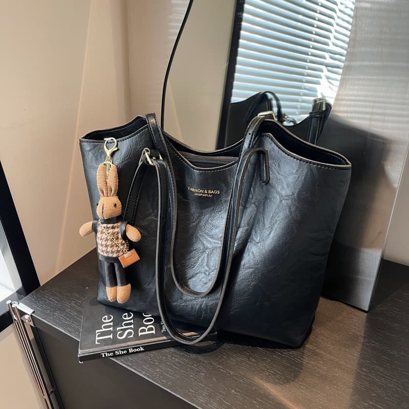 Bolsa de grande capacidade feminina novo estilo outono Casual Commuter bolsa de ombro simples All-Match textura sacola