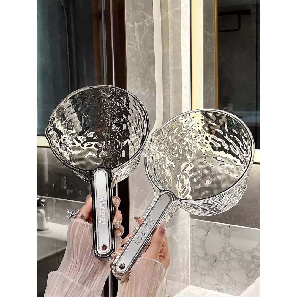 Concha de água doméstica de cabo longo colher de água de alto valor cozinha concha de água espessada plástico transparen