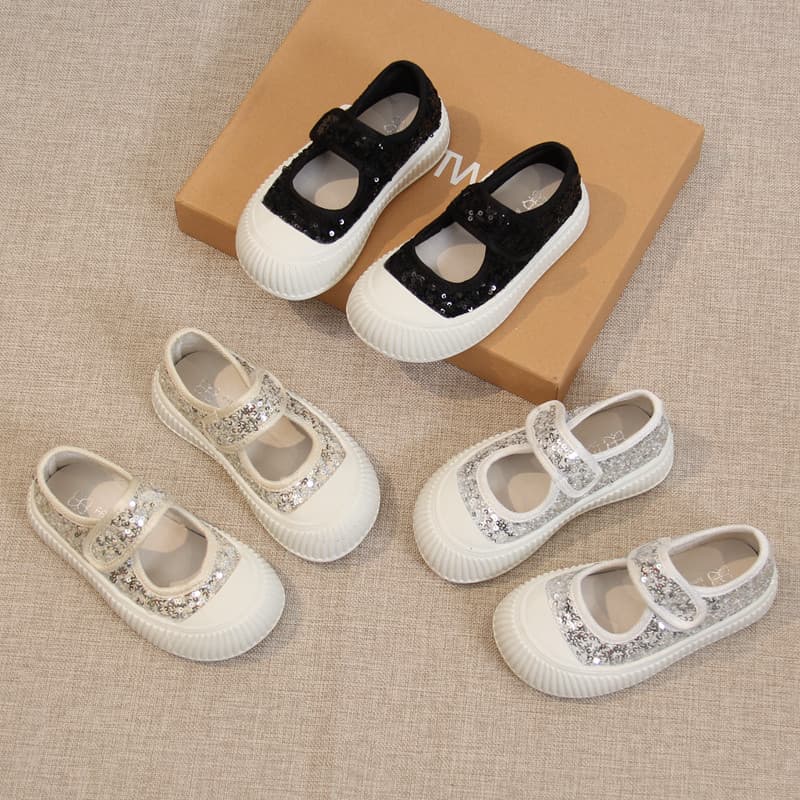 Meninas sapatos de lona 2024 novo estilo crianças primavera verão boca rasa sapatos sola macia médio grande crianças laz