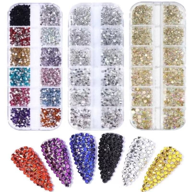 Caixas coloridas de strass para cosméticos e nail art