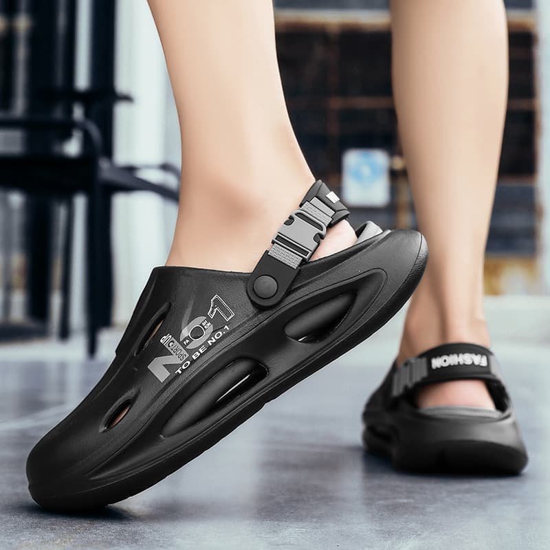 Verão masculino buraco sapatos respirável sapatos de praia verão versão coreana na moda de sola grossa rio-Up sandálias
