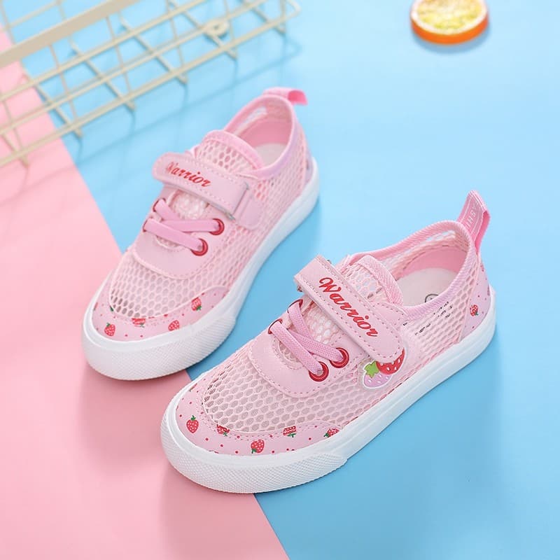 Puxar para trás sapatos infantis meninas sapatos 2026 novo estilo verão sapatos de malha respirável tênis rosa sapatos c