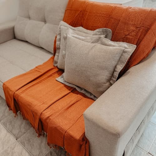Manta Sofá Poltrona cama Grande de Algodão 120x210 cm | Luxo, Conforto e Estilo | Promoção Direto da Fábrica