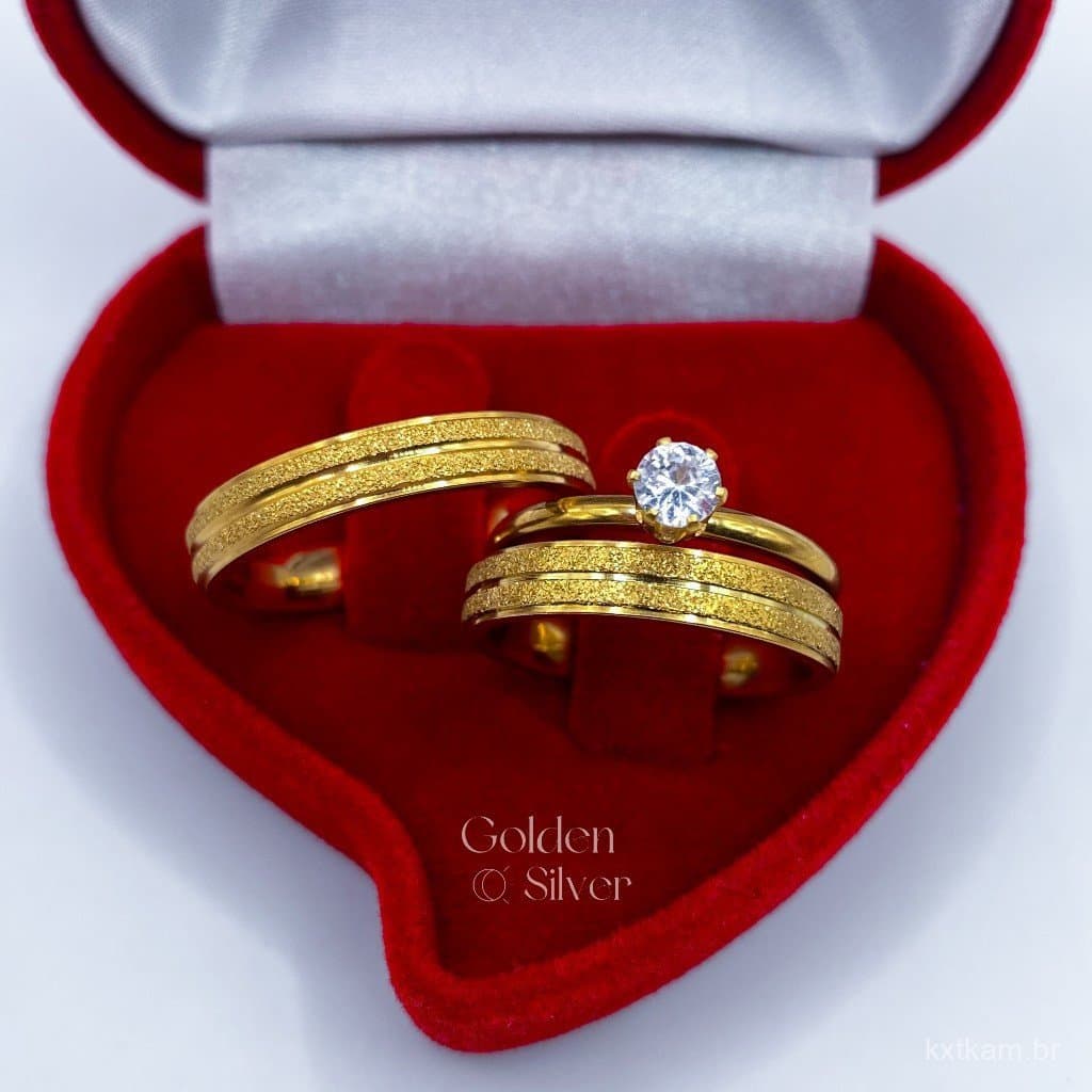 Par de Aliança de Namoro Casamento Dourada Brilhante Diamantada Canal com linha fina 4mm