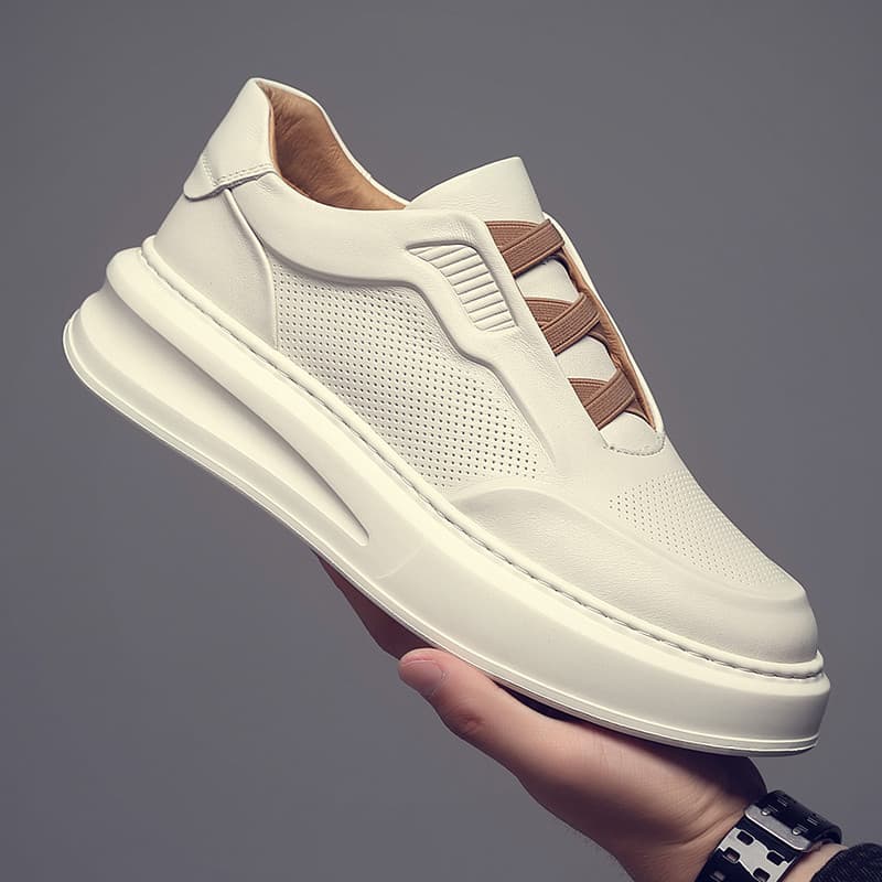 Sapatos masculinos de couro de primeira camada verão perfurado oco branco sapatos masculinos respirável High-End sentir