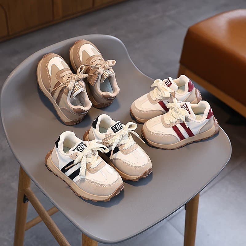 Crianças sapatos de moda 2026 primavera novo estilo versão coreana meninas tênis de corrida de sola macia meninos sapato