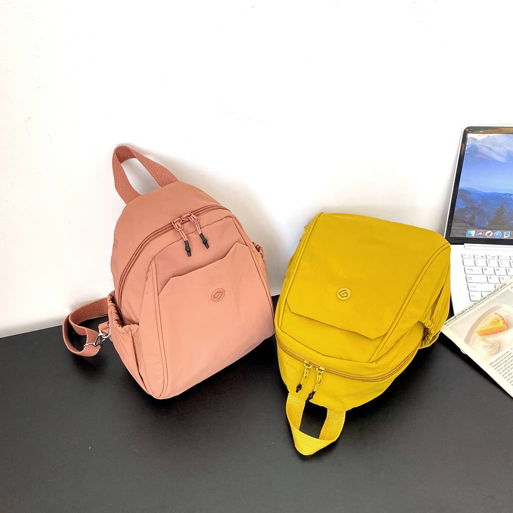 Mochila multifuncional feminina bolsa pequena 2025 novo estilo Casual Commuter bolsa de viagem Crossbody pequena bolsa d