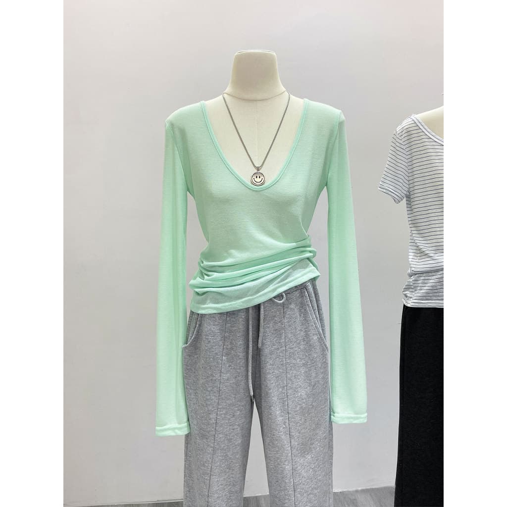 Sol de manga comprida Tencel Slim-Fit com decote em V
Feminino Feminino Feminino Feminino Feminino Feminino Feminino Fem