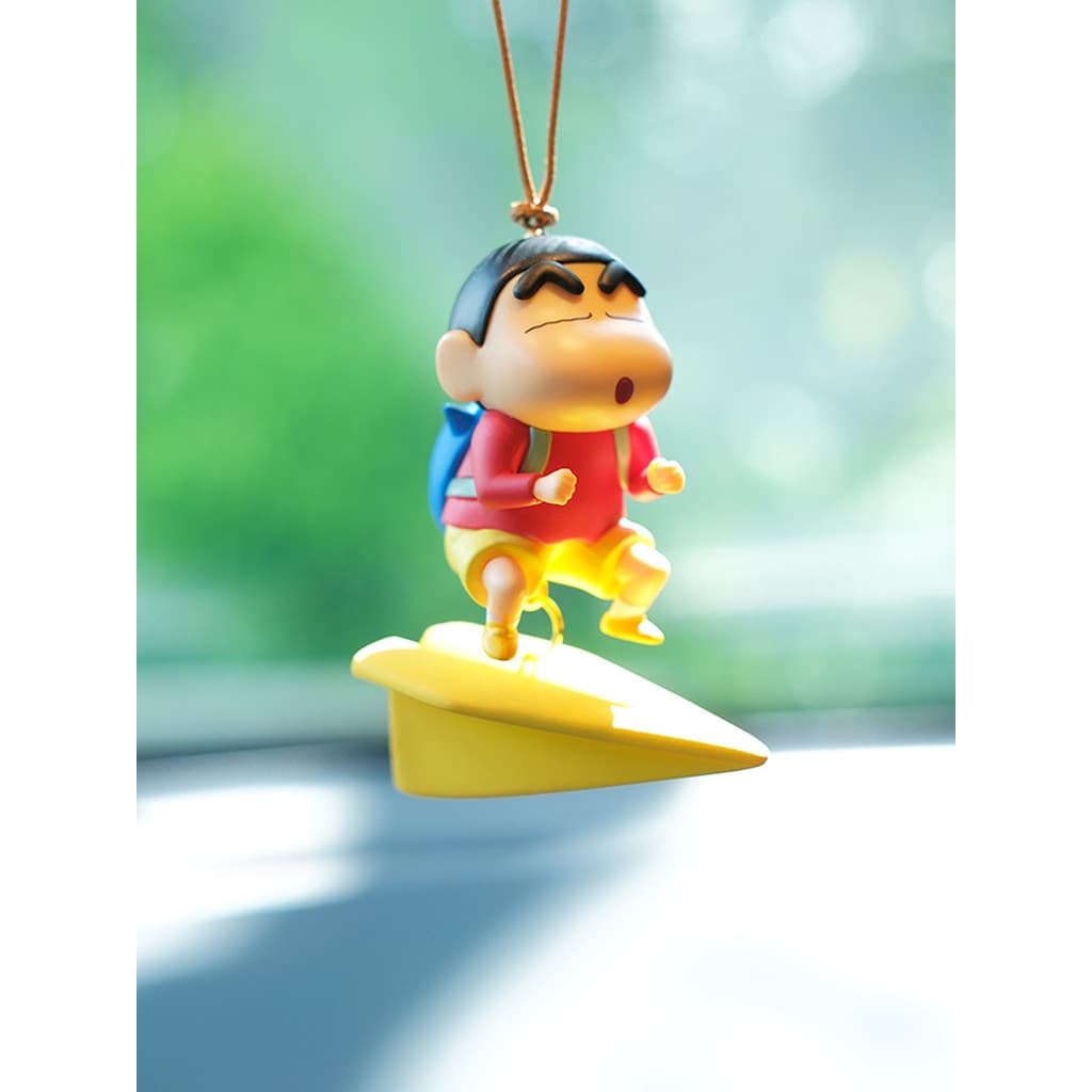 Crayon Shin-Chan carro aromaterapia pingente 2026 novo estilo Interior do carro pingente feminino seguro espelho retrovi