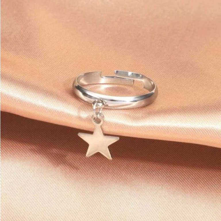 Anel com Pingente de Estrela Estrelinha Aço Inox Ajustável Y2k Delicado Kawaii Aesthetic Presente