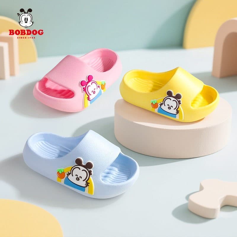 Babudou novo estilo chinelos de EVA médio grande crianças meninos meninas bebê interior ao ar livre antiderrapante banho