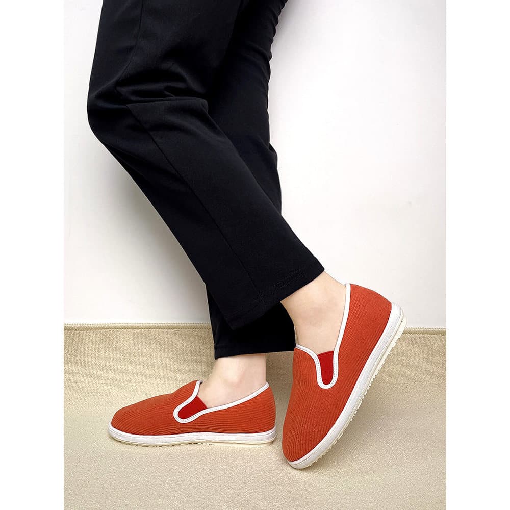 W inverno novo estilo forro de lã sapatos de algodão quente velho pequim sapatos de pano masculino veludo sola macia eng