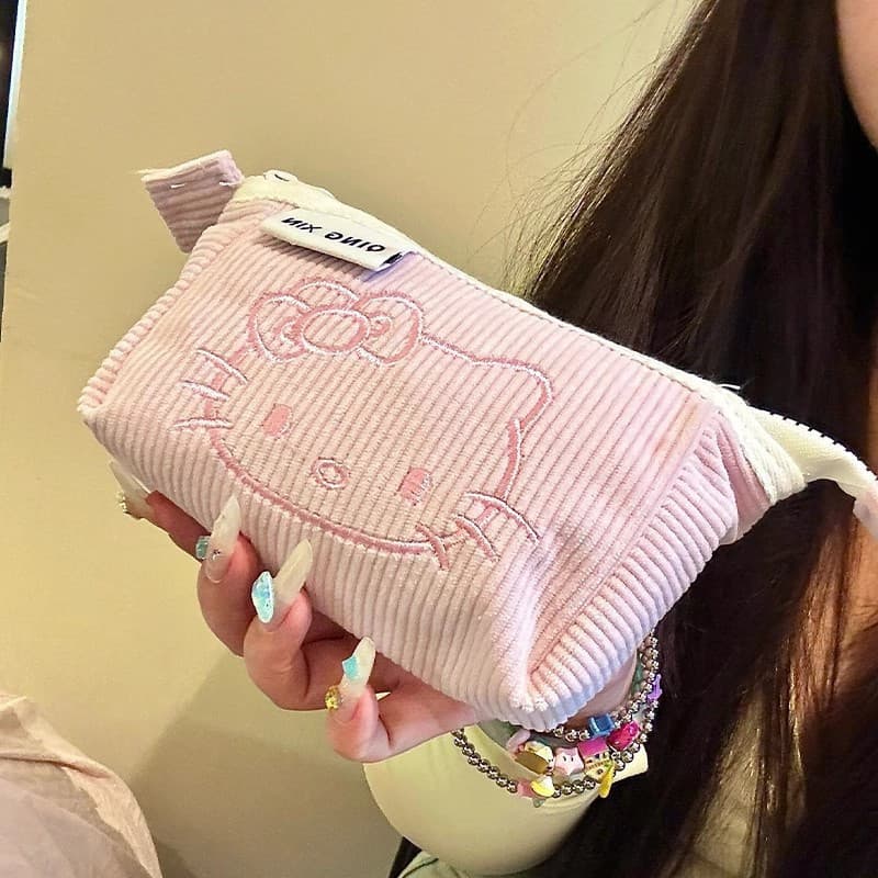 Adorável KT Estojo De Lápis De Pelúcia Bonito Dos Desenhos Animados Grande Capacidade Moda Saco De Cosméticos Armazename