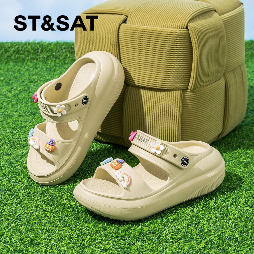 Sábado sandálias de alça plana de venda quente sapatos de sola grossa sapatos femininos 2026 verão novo estilo deslizame