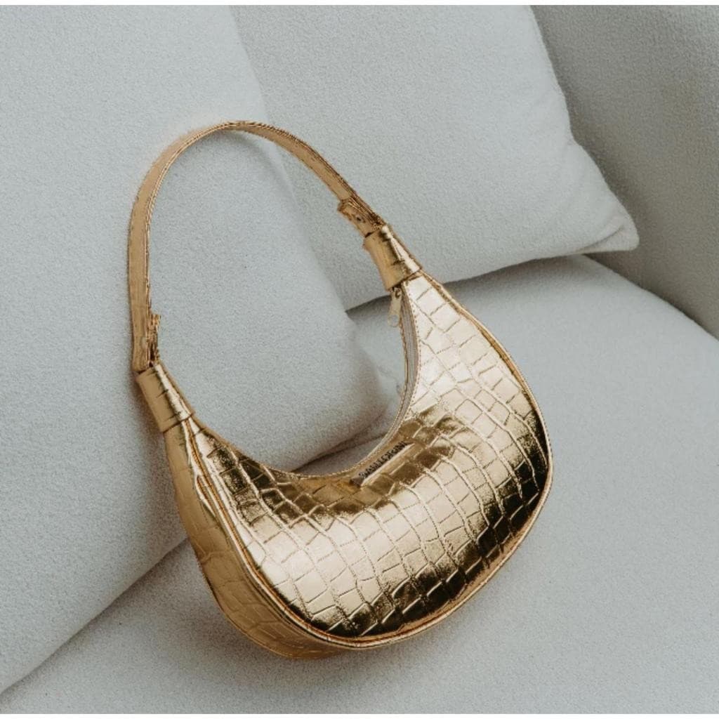 Bolsa Meia Lua Feminina de Ombro Croco Verniz Skybag Estilosa