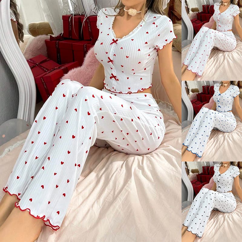 Conjunto de pijama de manga curta e calça comprida com estampa de coração e decote em V, pode ser usado fora de casa, pi