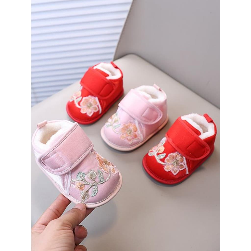 Feminino bebê um ano de idade sapatos 1-2 anos de idade vermelho antigo forro de lã inverno bebê sapatos de algodão esti
