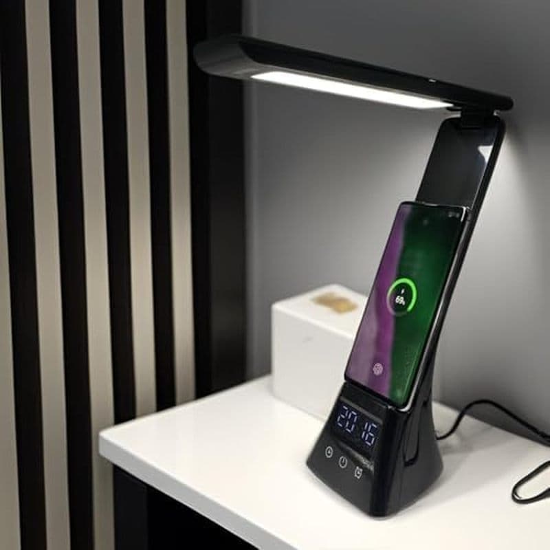 Lâmpada De Mesa Eye-Care Com Função De Carregamento De Smartphone , Pode Ser Usada Como Suporte Para Celular , Interrupt