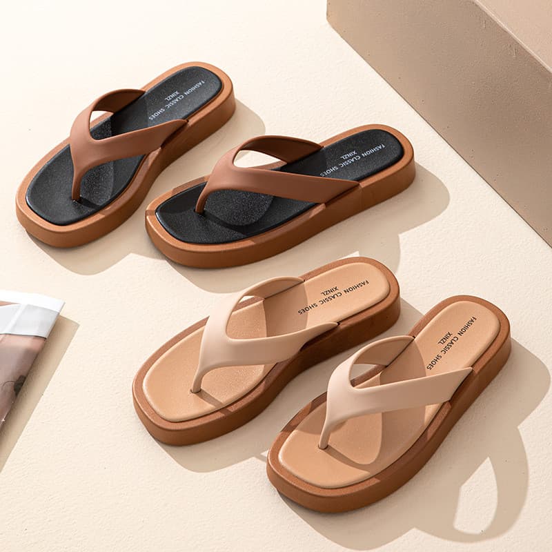 Chinelos casuais femininos verão 2026 novo estilo exterior usar antiderrapante senhoras flip-flops beira-mar praia sandá